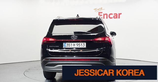 2021 Hyundai The New Santa Fe - Thumbnail 3