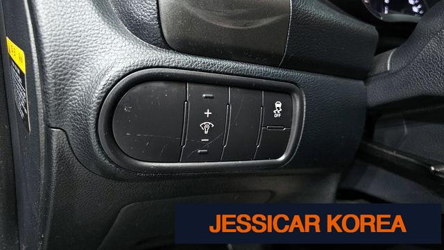 2016 Kia The New K3 - Thumbnail 8