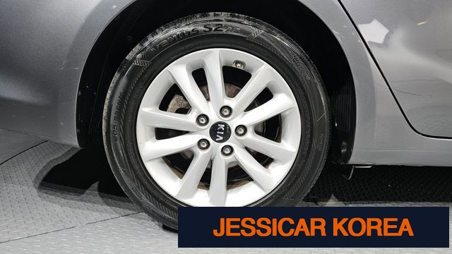 2016 Kia The New K3 - Thumbnail 14