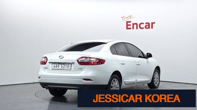2010 Renault Korea New SM3 - Thumbnail 7
