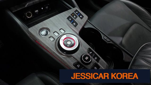 2023 Kia Sportage 5th Gen - Thumbnail 3