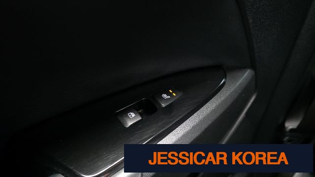 2023 Kia Sportage 5th Gen - Thumbnail 12