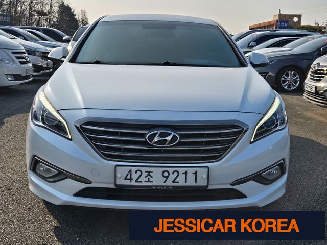 2016 Hyundai LF Sonata - Thumbnail 8