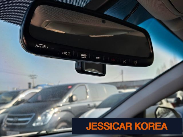 2016 Hyundai LF Sonata - Thumbnail 12