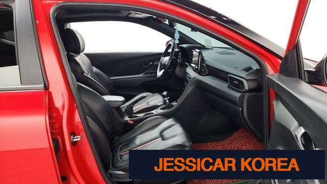 2018 Hyundai Veloster (JS) - Thumbnail 4