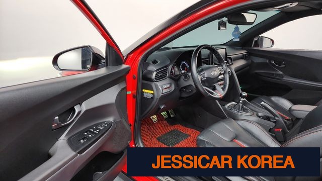 2018 Hyundai Veloster (JS) - Thumbnail 13