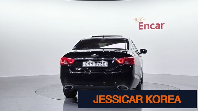 2016 Chevrolet Impala - Thumbnail 10