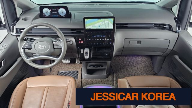 2025 Hyundai Staria - Thumbnail 8