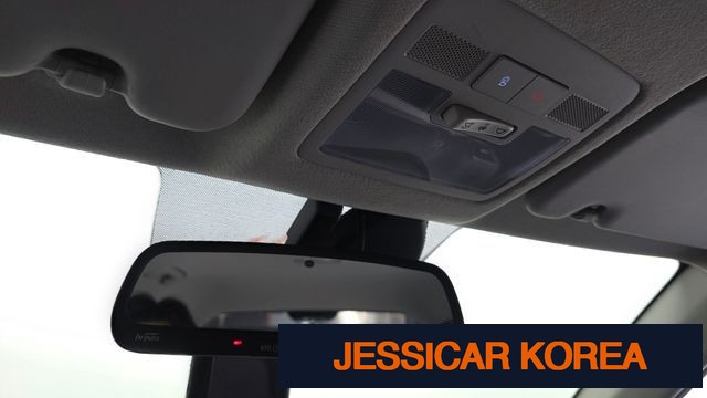 2020 Hyundai Venue - Thumbnail 2