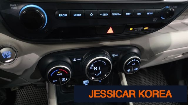 2020 Hyundai Venue - Thumbnail 5