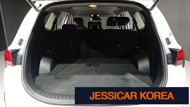 2021 Hyundai The New Santa Fe - Thumbnail 4