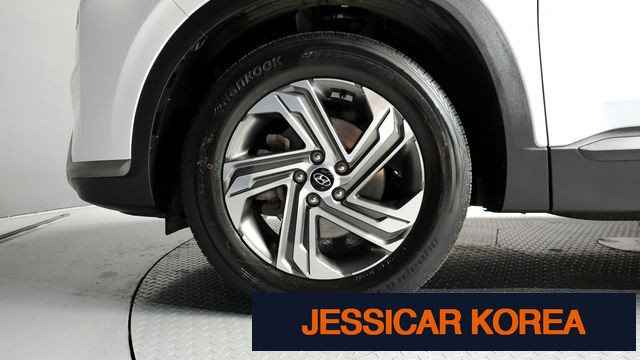 2021 Hyundai The New Santa Fe - Thumbnail 8