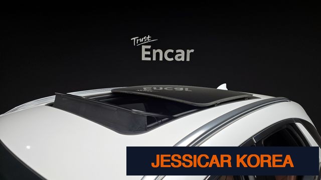 2023 Genesis GV70 - Thumbnail 14