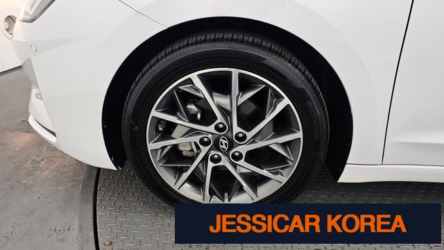 2019 Hyundai The New Avante AD - Thumbnail 7