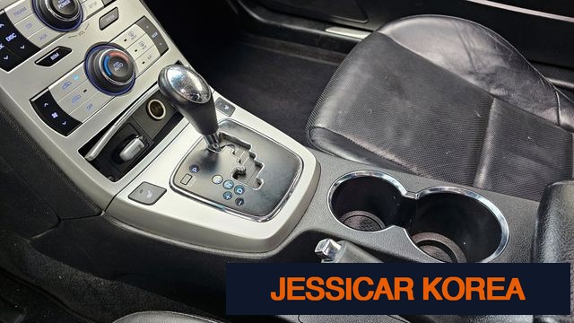 2009 Hyundai Genesis Coupe - Thumbnail 5