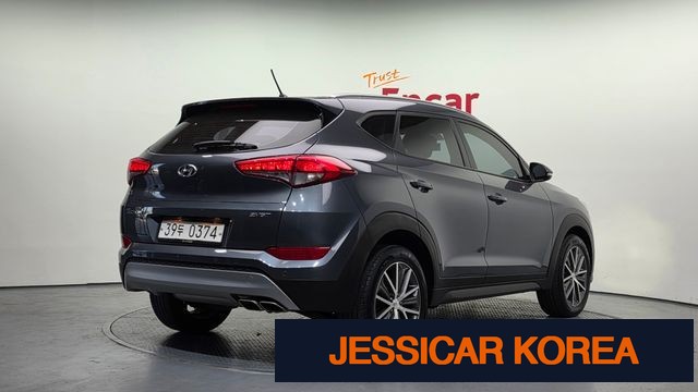 2017 Hyundai All new Tucson - Thumbnail 16