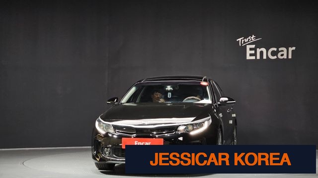 2016 Kia K5 Hybrid 2nd generation - Thumbnail 17