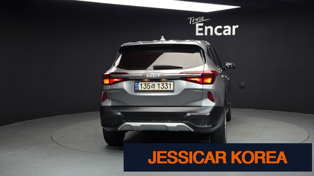 2023 Kia Seltos - Thumbnail 4