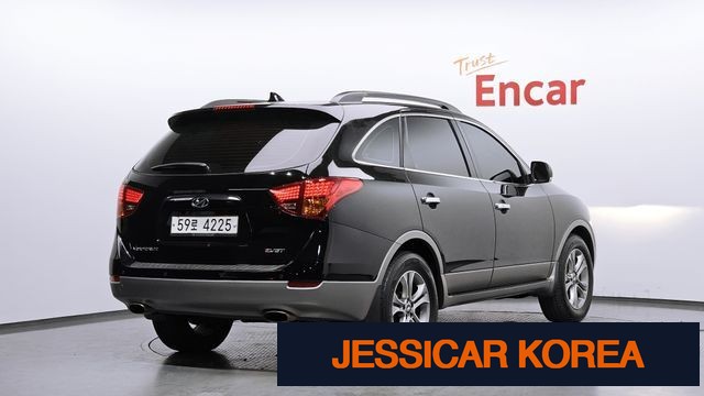 2015 Hyundai Veracruz - Thumbnail 3