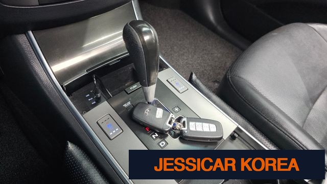 2015 Hyundai Veracruz - Thumbnail 8
