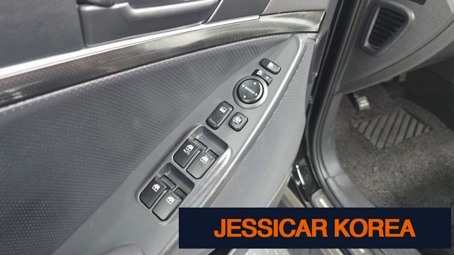 2015 Hyundai Veracruz - Thumbnail 9