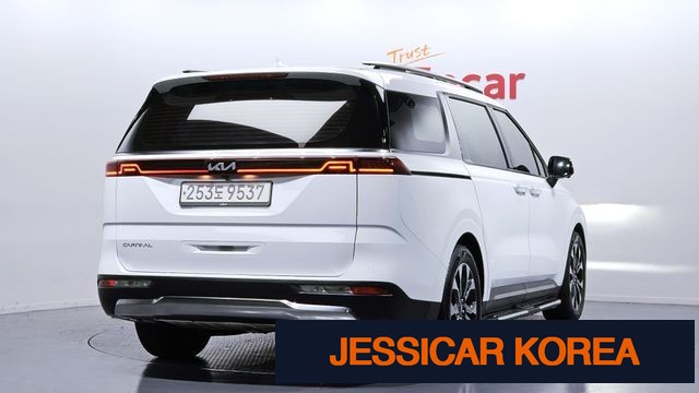 2023 Kia Carnival 4th Gen - Thumbnail 9