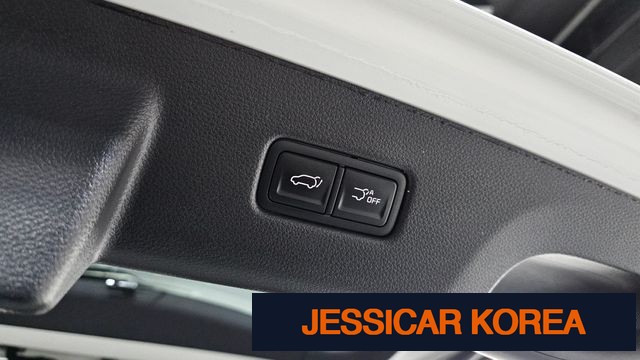 2023 Kia Carnival 4th Gen - Thumbnail 17
