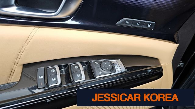 2021 Kia Carnival 4th Gen - Thumbnail 3