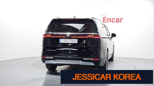 2021 Kia Carnival 4th Gen - Thumbnail 4