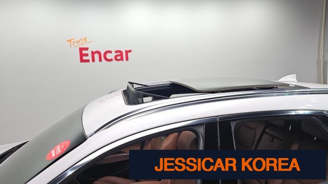 2021 Genesis GV70 - Thumbnail 5