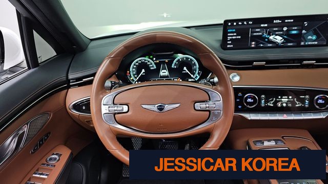 2021 Genesis GV70 - Thumbnail 10