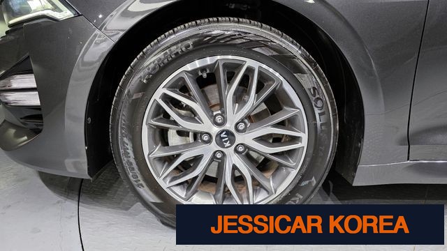 2021 Kia K5 3rd Gen - Thumbnail 3