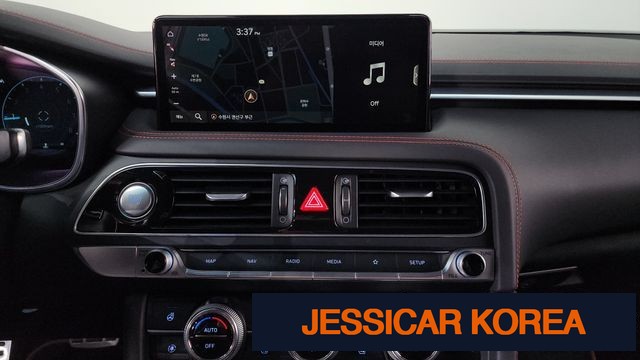 2021 Genesis The New G70 - Thumbnail 5