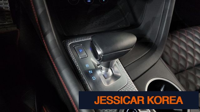 2021 Genesis The New G70 - Thumbnail 10
