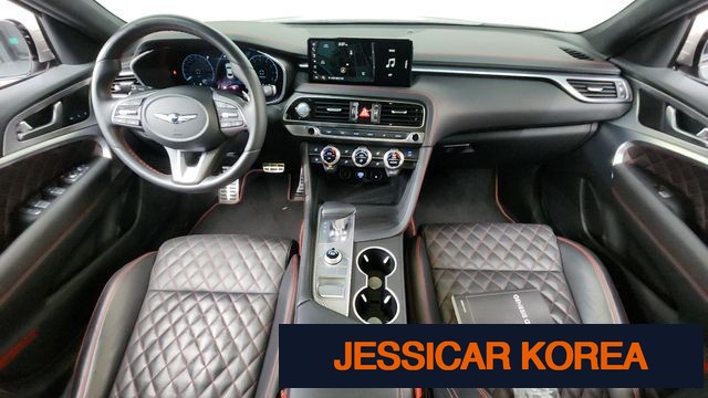 2021 Genesis The New G70 - Thumbnail 15