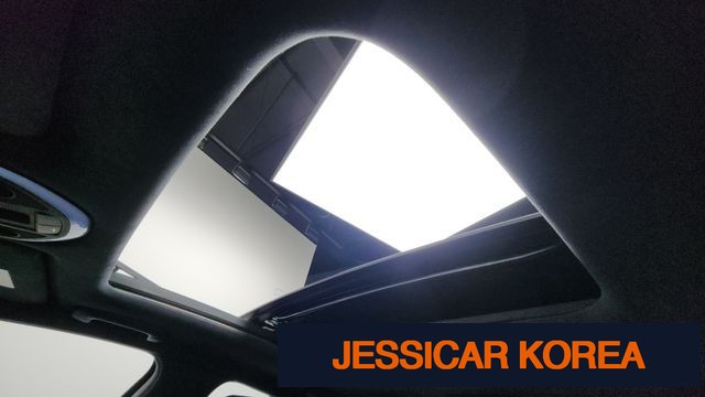 2021 Genesis The New G70 - Thumbnail 19