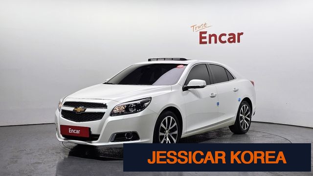 2015 Chevrolet Malibu - Thumbnail 4