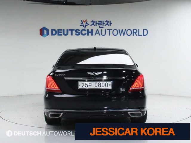 2016 Genesis EQ900 - Thumbnail 14