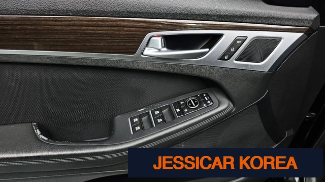 2017 Genesis G80 - Thumbnail 11