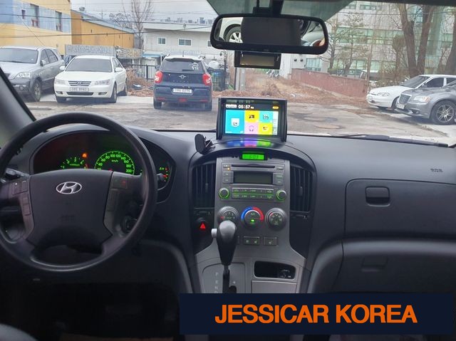 2016 Hyundai Grand Starex - Thumbnail 18