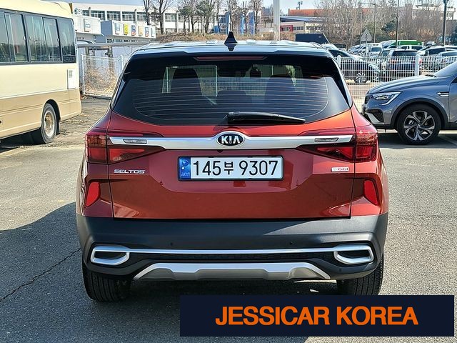 2020 Kia Seltos - Thumbnail 12