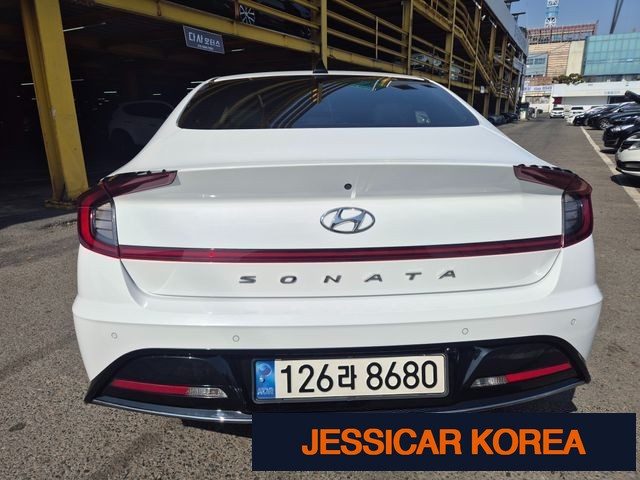 2022 Hyundai Sonata (DN8) - Thumbnail 9