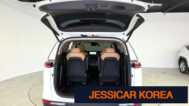 2023 Kia Carnival 4th Gen - Thumbnail 16