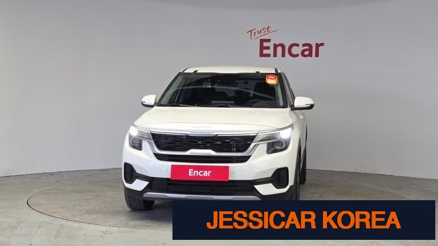 2023 Kia Seltos - Thumbnail 3