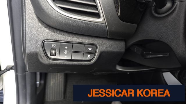 2023 Kia Seltos - Thumbnail 15