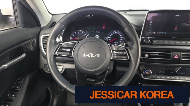2023 Kia Seltos - Thumbnail 17