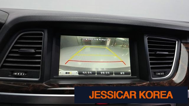 2015 Hyundai Genesis DH - Thumbnail 15
