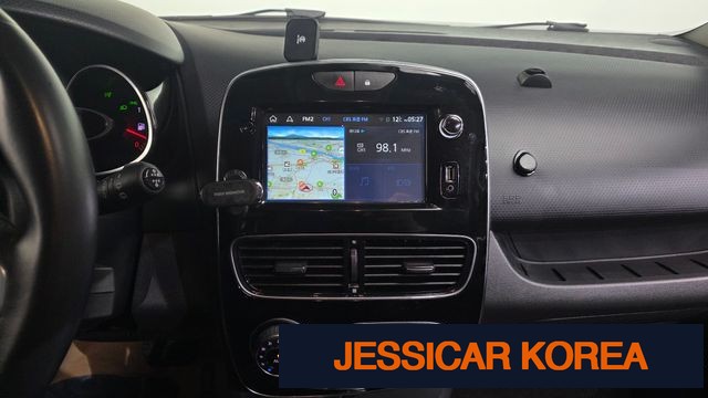 2019 Renault Korea clio - Thumbnail 17