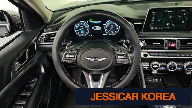 2020 Genesis G70 - Thumbnail 15