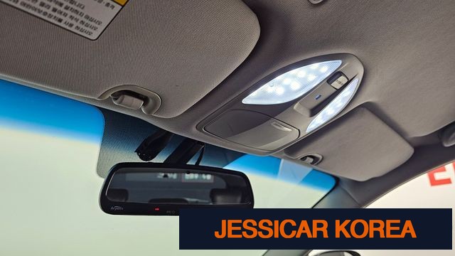 2013 Hyundai Santa Fe DM - Thumbnail 3